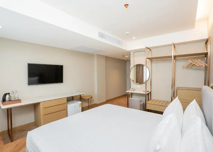 Away Riverside Kene Hotel 4*