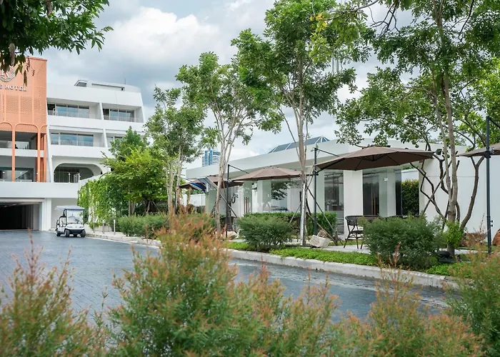 Hotel Away Riverside Kene