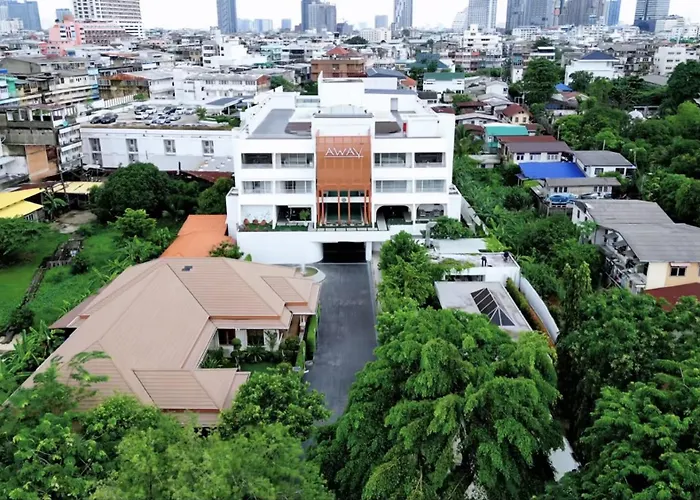 Away Riverside Kene Hotel Bangkok
