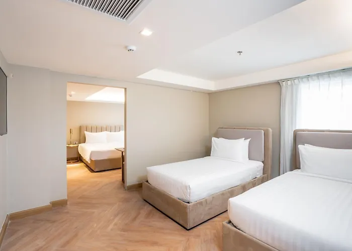 Hotel Away Riverside Kene