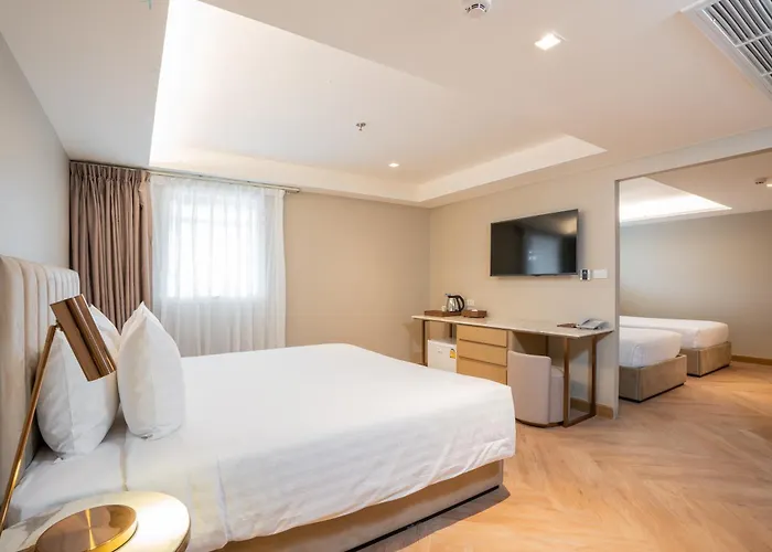 Away Riverside Kene Hotel 4*